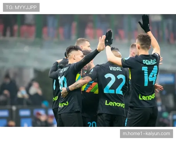 索拉右路插上助攻 皇家社会边卫攻守均衡入选